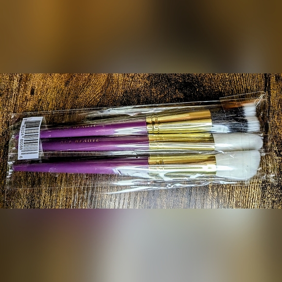 5/75$ ACE BEAUTÉ 3 Piece Face Brush Set - Picture 4 of 6